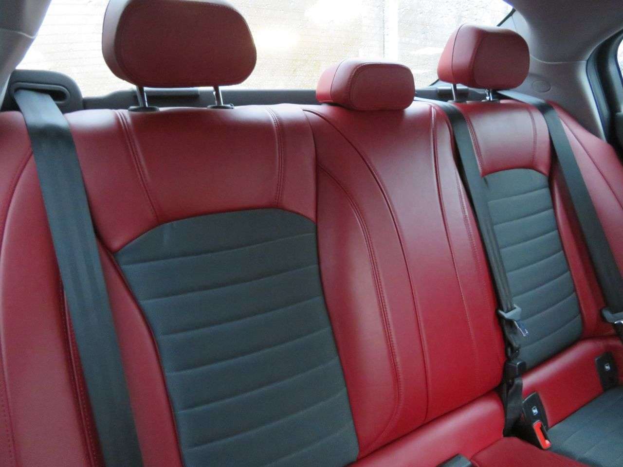 2017 ALFA ROMEO GIULIA 2017 ALFA ROMEO GIULIA