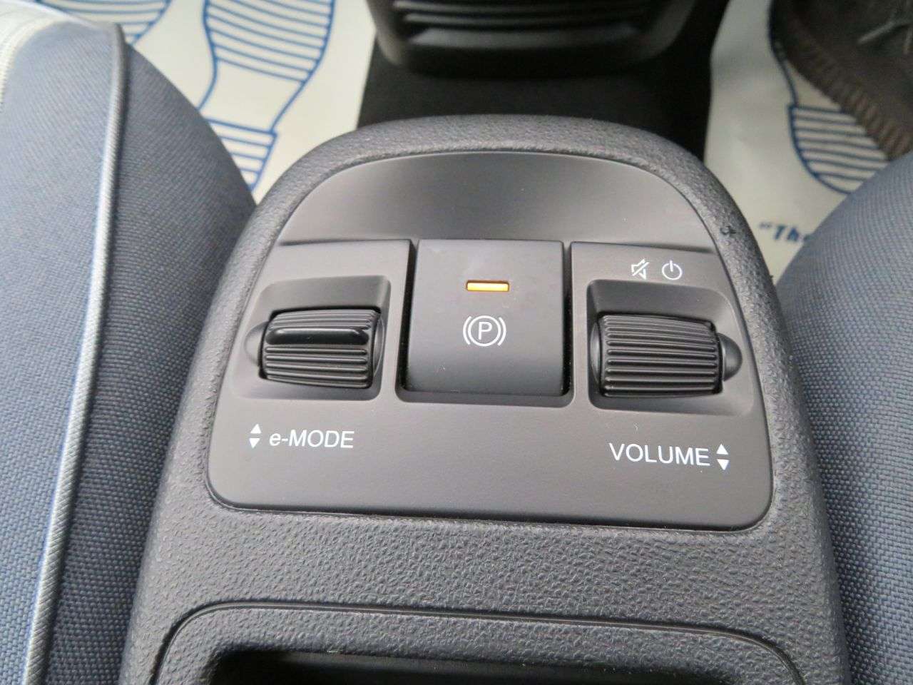 2021 FIAT 500E C 2021 FIAT 500E C