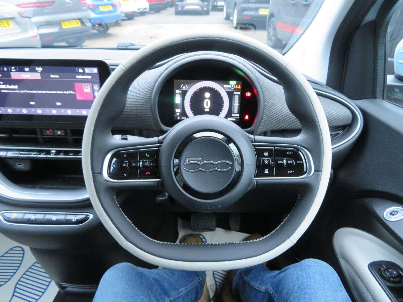 2023 FIAT 500E C 2023 FIAT 500E C