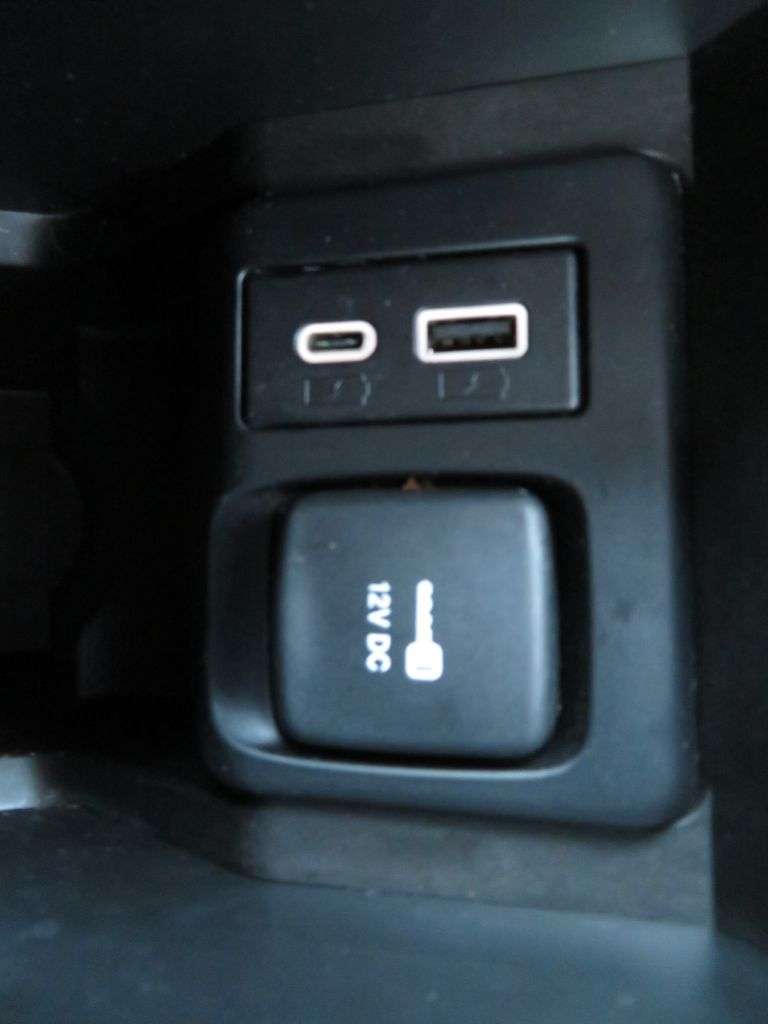 2023 FIAT 500E C 2023 FIAT 500E C