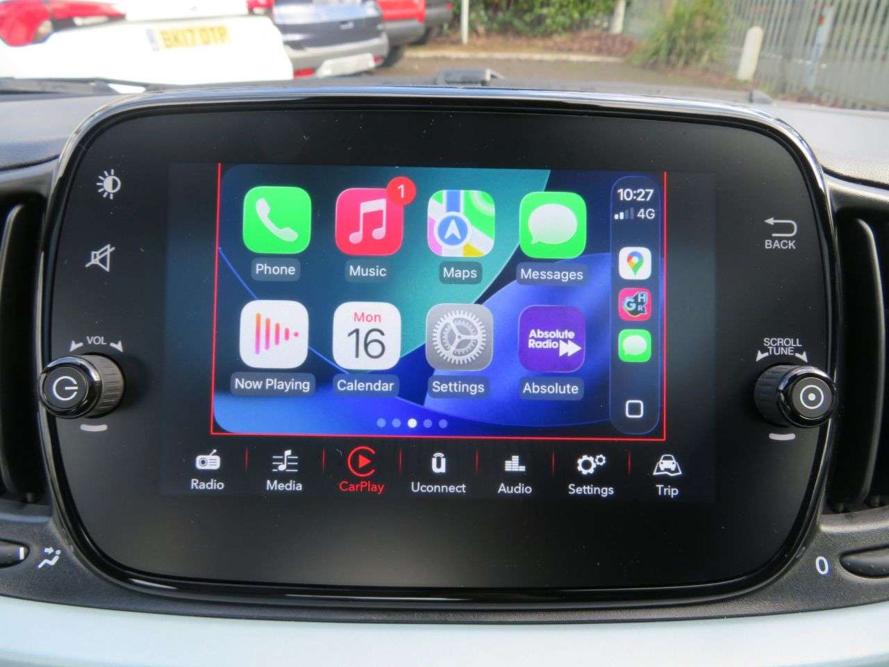 A 2022 FIAT 500 1.0 MHEV Dolcevita Hatchback 3dr Petrol Manual Euro 6 (s/s) (70 bhp) PANO R A 2022 FIAT 500 1.0 MHEV Dolcevita Hatchback 3dr Petrol Manual Euro 6 (s/s) (70 bhp) PANO R