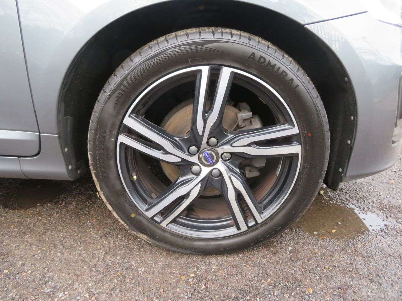 2017 VOLVO XC60 2017 VOLVO XC60