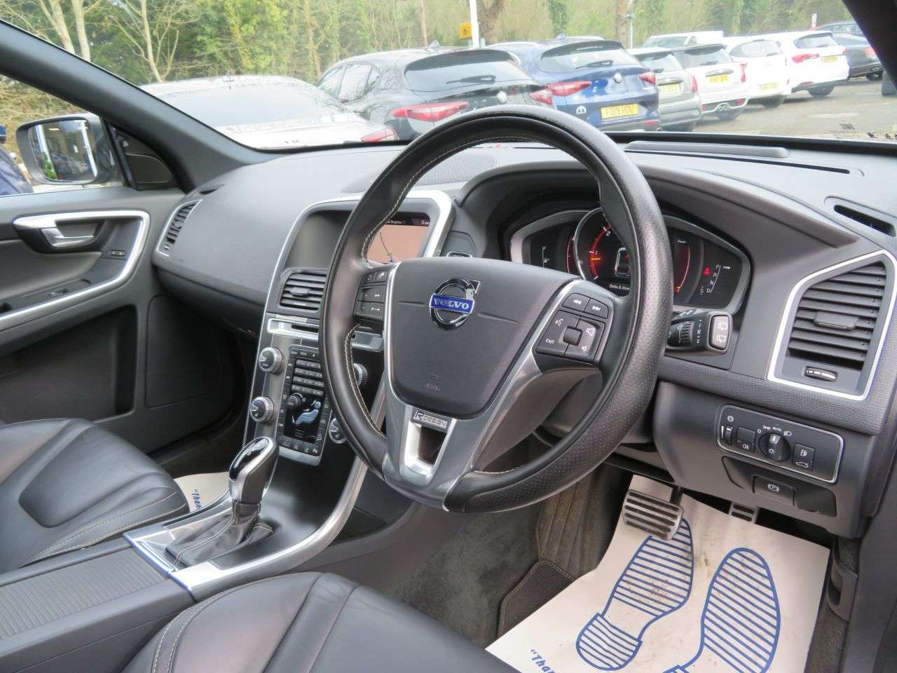 2017 VOLVO XC60 2017 VOLVO XC60