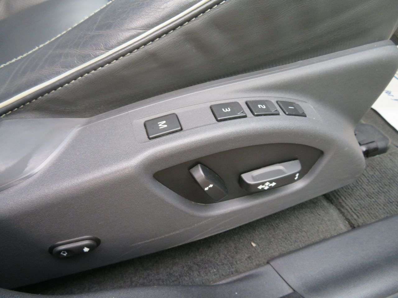 2017 VOLVO XC60 2017 VOLVO XC60