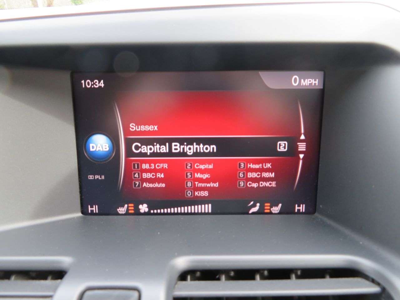 2017 VOLVO XC60 2017 VOLVO XC60