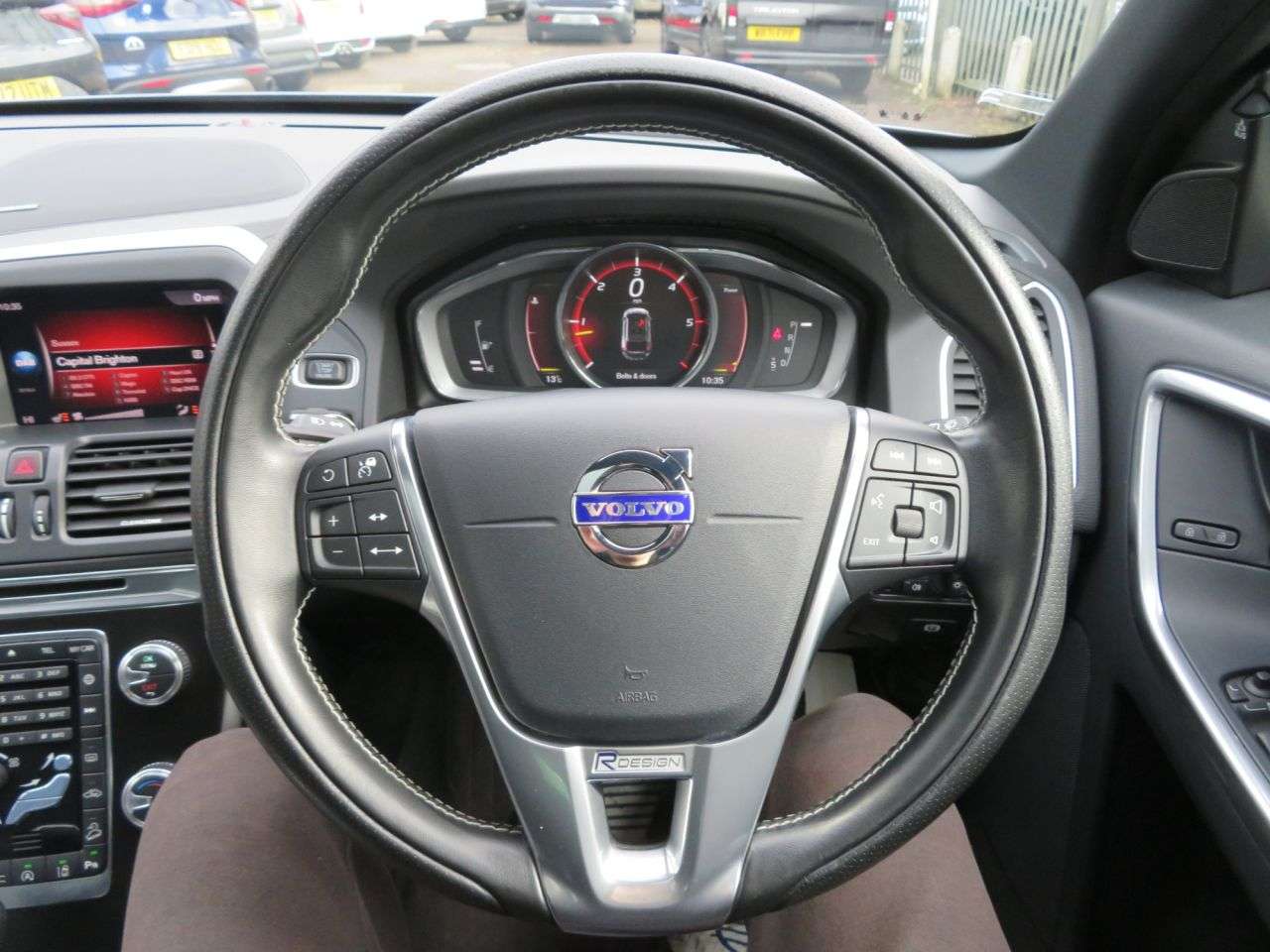 2017 VOLVO XC60 2017 VOLVO XC60