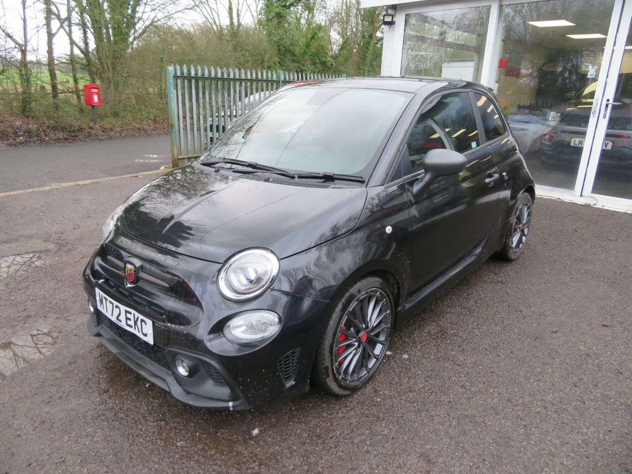 A 2022 ABARTH 695 1.4 T-Jet Competizione Hatchback 3dr Petrol Automatic Euro 6 (180 bhp) A 2022 ABARTH 695 1.4 T-Jet Competizione Hatchback 3dr Petrol Automatic Euro 6 (180 bhp)
