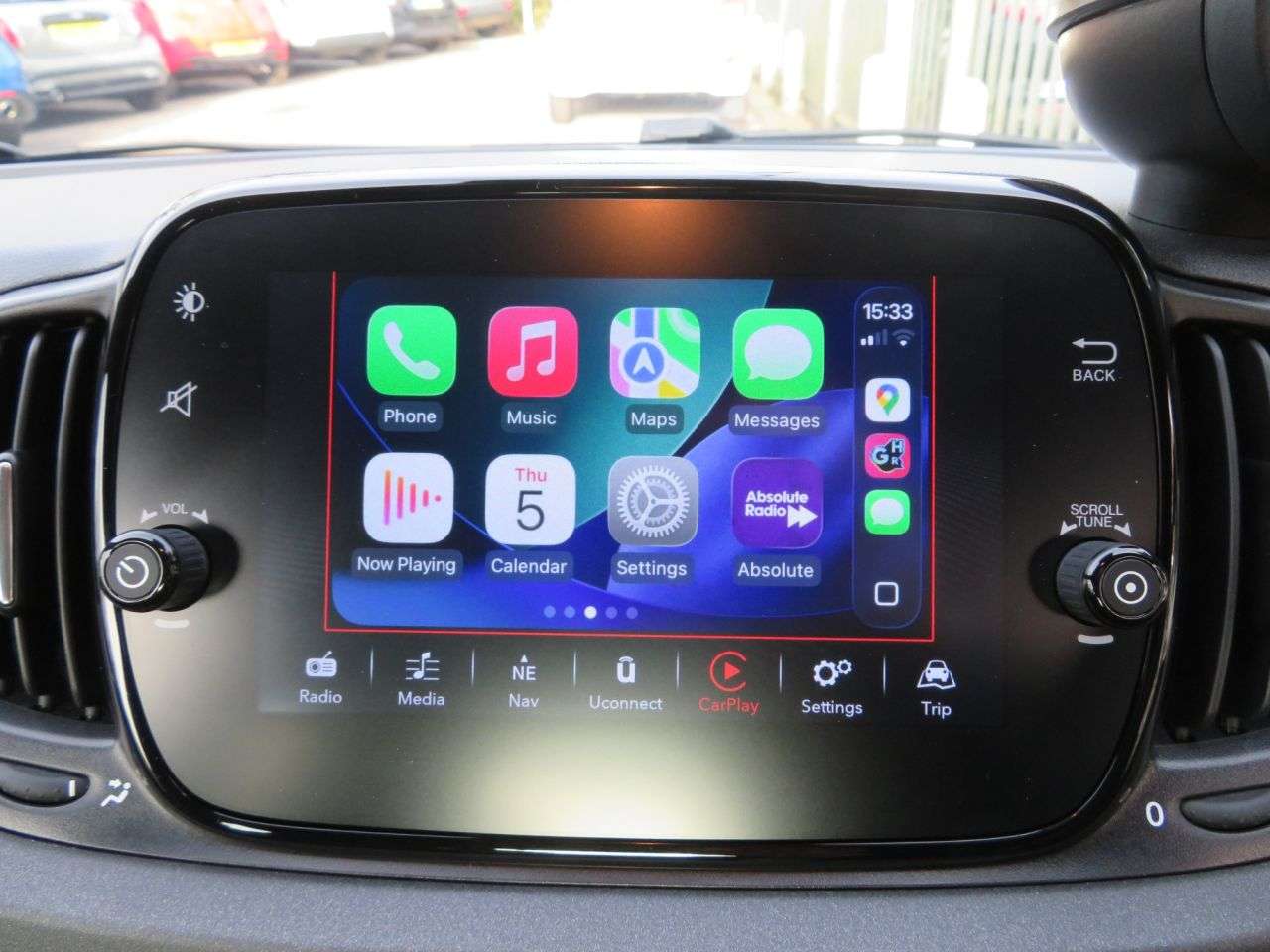 2022 ABARTH 695 2022 ABARTH 695