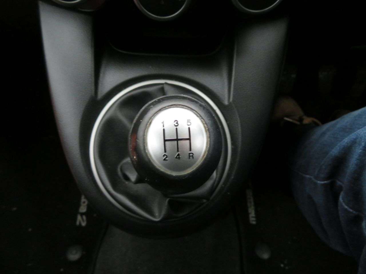 2014 MAZDA MAZDA2 2014 MAZDA MAZDA2