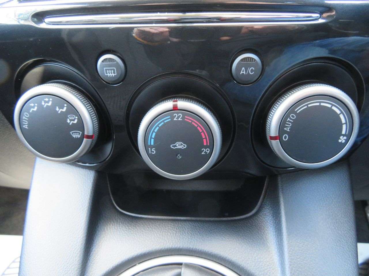 2014 MAZDA 2 2014 MAZDA 2