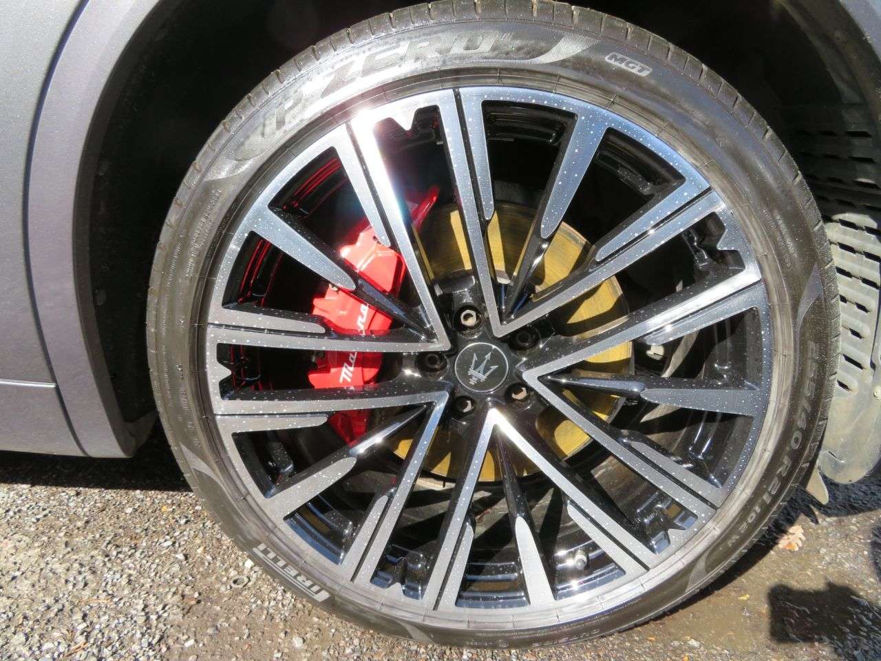 A 2023 MASERATI GRECALE 2.0 MHEV Modena SUV 5dr Petrol ZF 4 Wheel Drive Euro 6 (s/s) (330 ps) Autom A 2023 MASERATI GRECALE 2.0 MHEV Modena SUV 5dr Petrol ZF 4 Wheel Drive Euro 6 (s/s) (330 ps) Autom