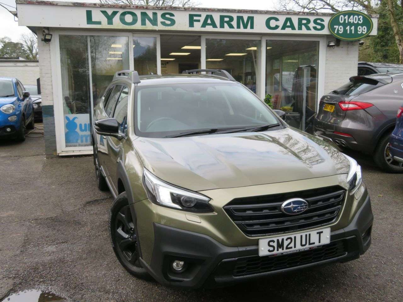 A 2021 SUBARU OUTBACK 2.5i Field Estate 5dr Petrol Lineartronic 4 Wheel Drive Euro 6 (s/s) (169 p A 2021 SUBARU OUTBACK 2.5i Field Estate 5dr Petrol Lineartronic 4 Wheel Drive Euro 6 (s/s) (169 p