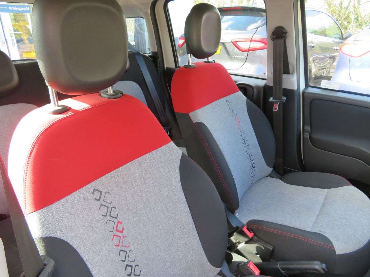 A 2019 FIAT PANDA 1.2 Lounge Hatchback 5dr Petrol Manual Euro 6 (s/s) (69 bhp) A 2019 FIAT PANDA 1.2 Lounge Hatchback 5dr Petrol Manual Euro 6 (s/s) (69 bhp)