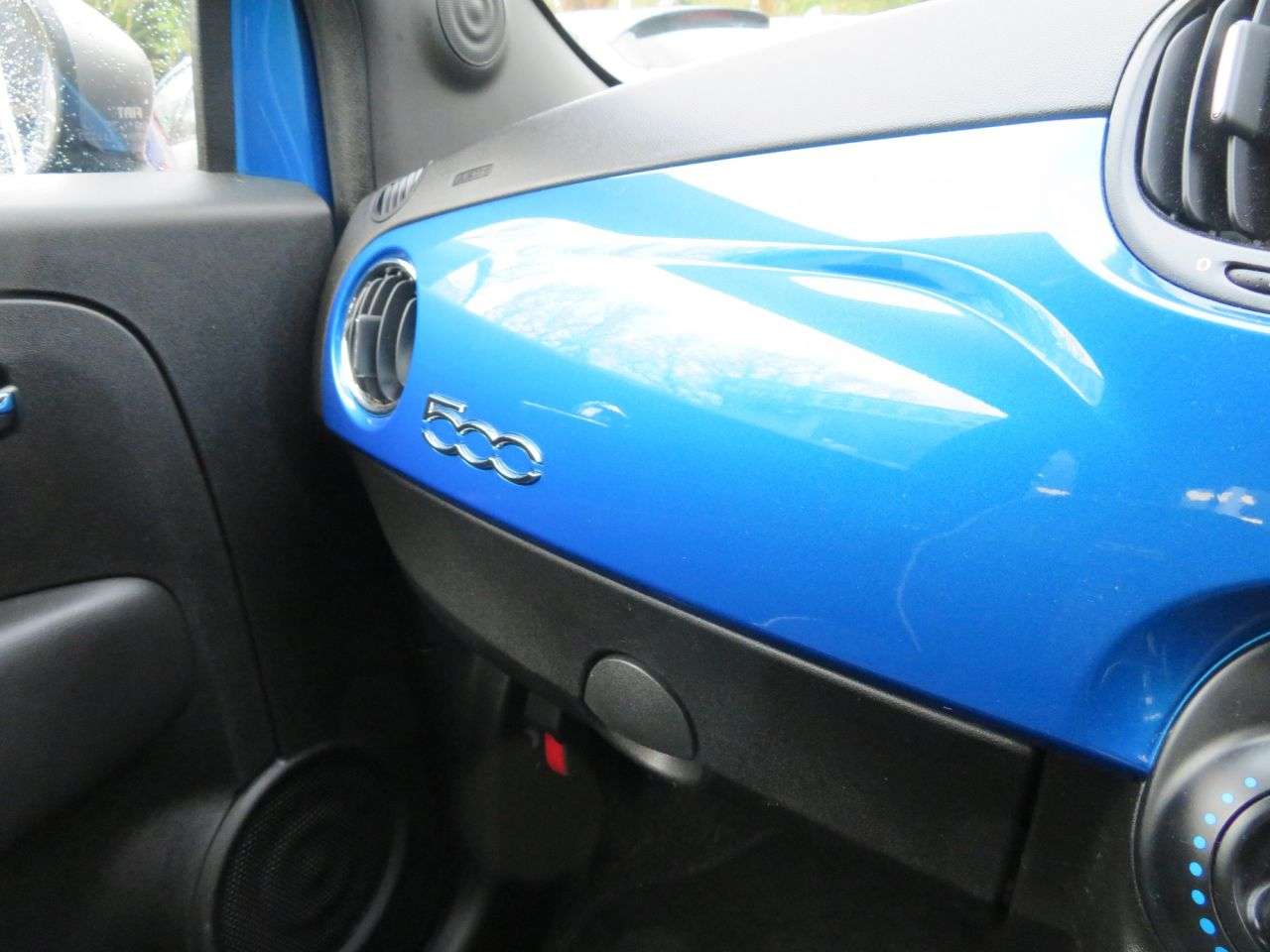 2019 FIAT 500 2019 FIAT 500