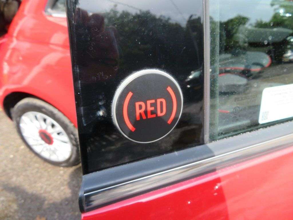 A 2022 FIAT 500 1.0 MHEV RED Hatchback 3dr Petrol Manual Euro 6 (s/s) (70 bhp) RED PACK + S A 2022 FIAT 500 1.0 MHEV RED Hatchback 3dr Petrol Manual Euro 6 (s/s) (70 bhp) RED PACK + S