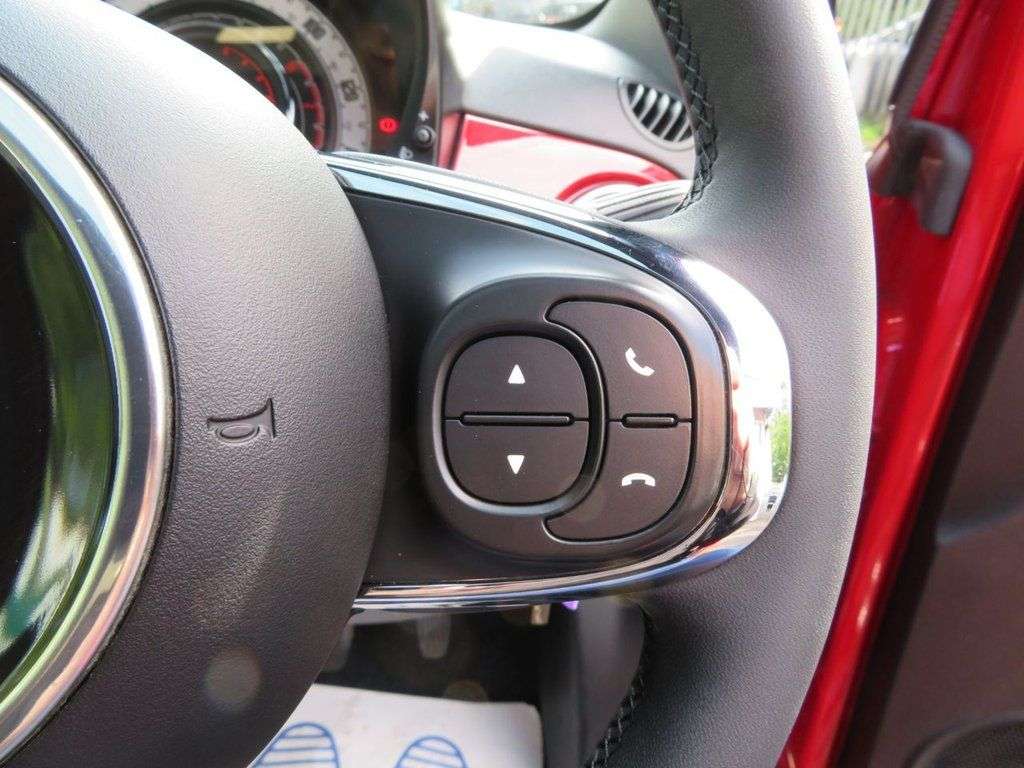 2022 FIAT 500 2022 FIAT 500