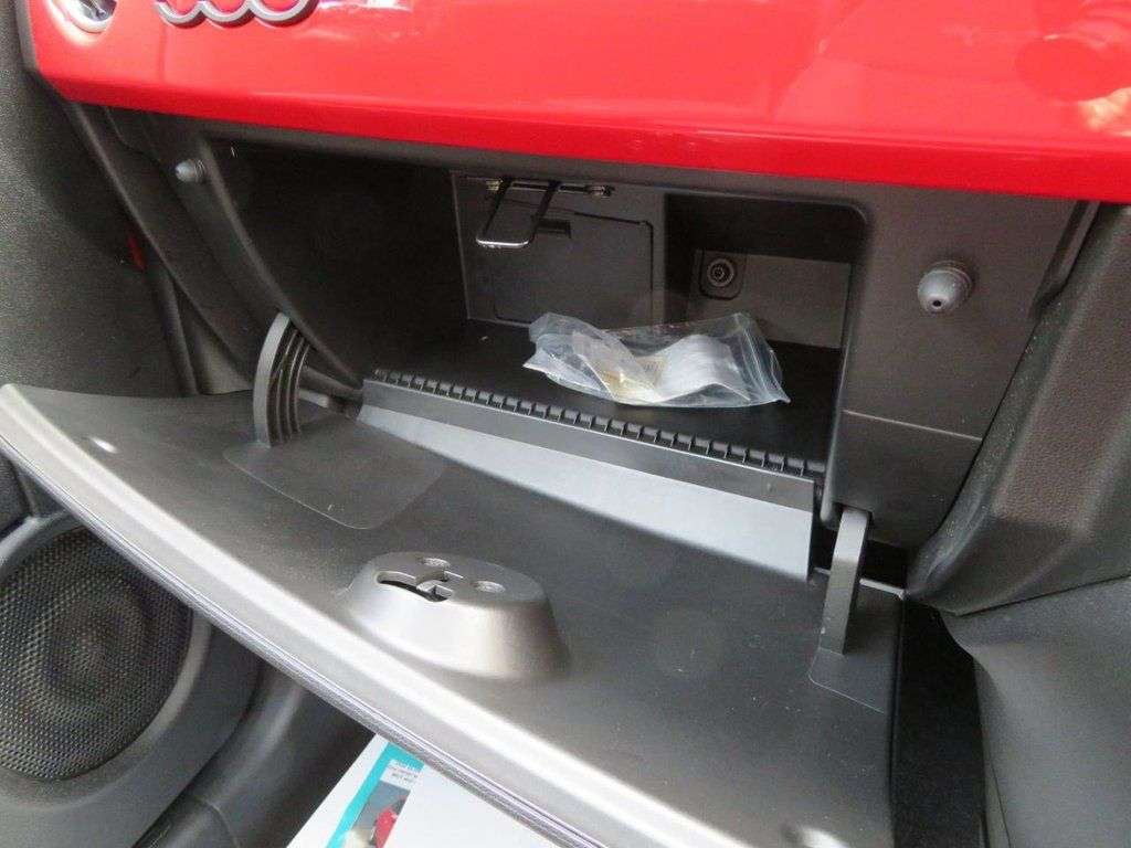 2022 FIAT 500 2022 FIAT 500