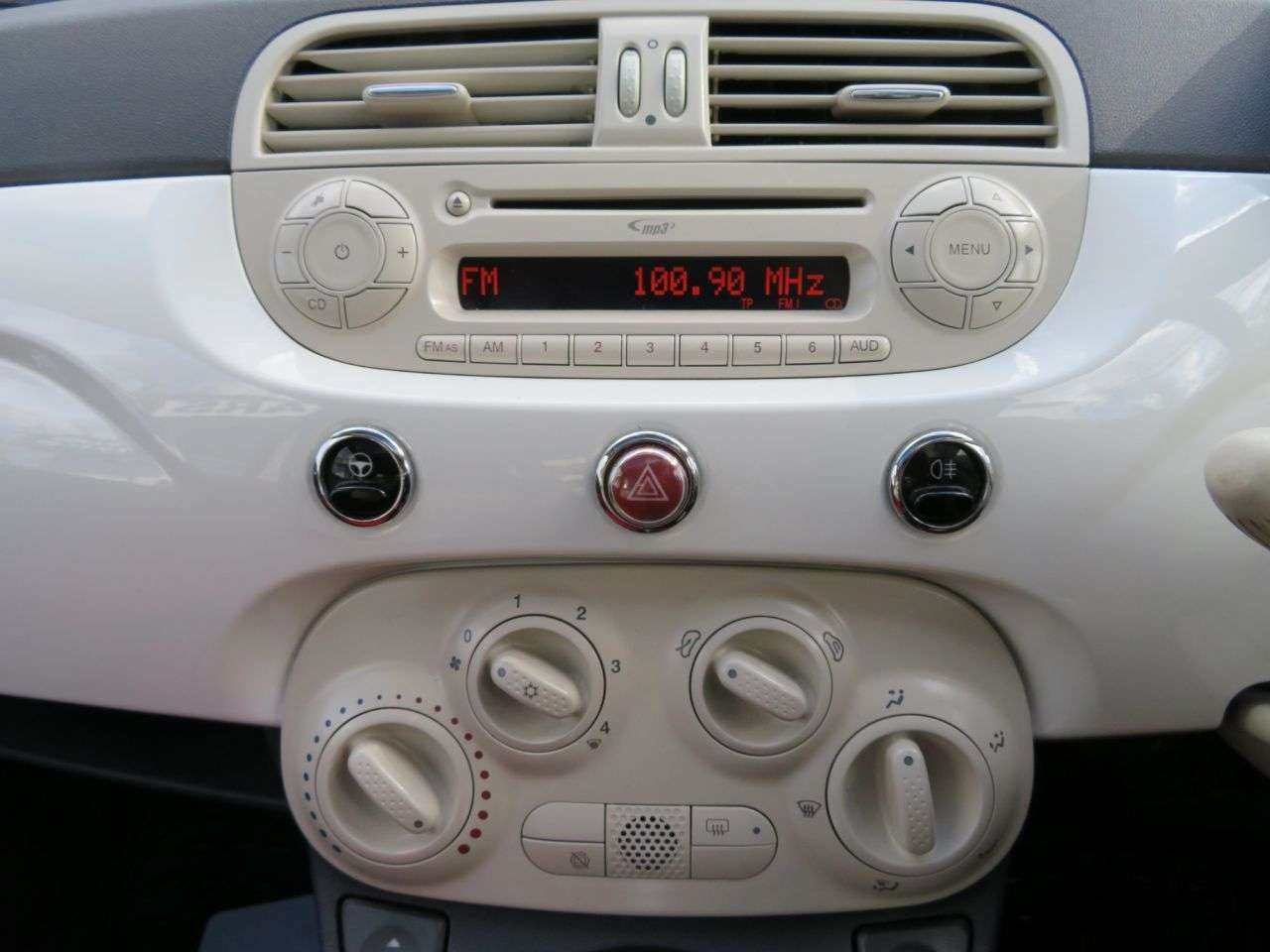 2010 FIAT 500 2010 FIAT 500