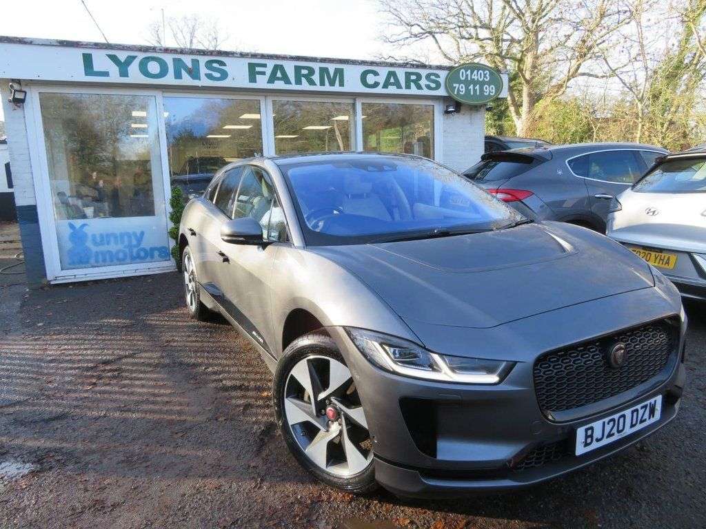 A 2020 JAGUAR I-PACE 400 90kWh SE SUV 5dr Electric Automatic 4 Wheel Drive (400 ps) *FIXED PANOR A 2020 JAGUAR I-PACE 400 90kWh SE SUV 5dr Electric Automatic 4 Wheel Drive (400 ps) *FIXED PANOR