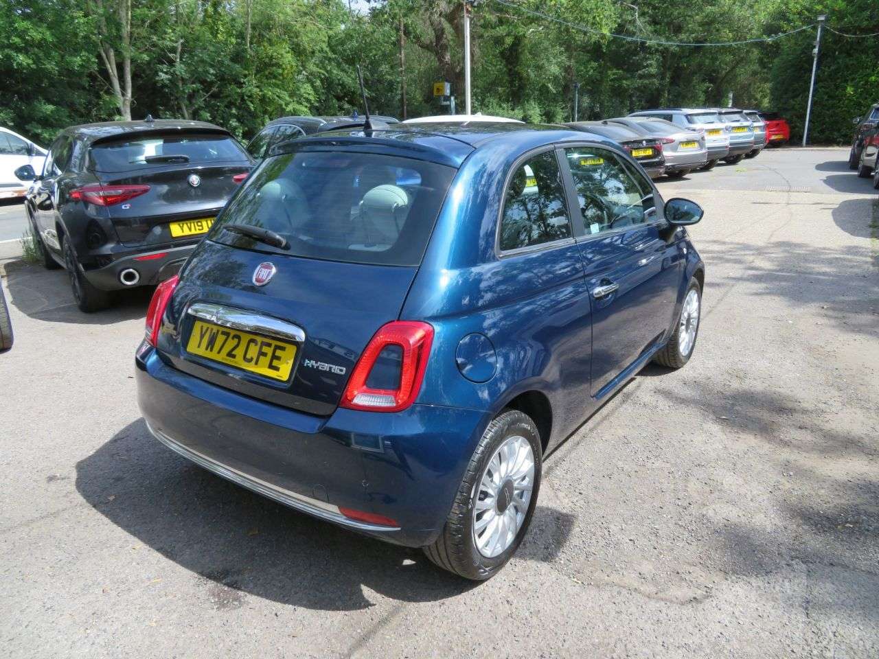 A 2023 FIAT 500 1.0 MHEV Dolcevita Hatchback 3dr Petrol Manual Euro 6 (s/s) (70 bhp) AUTO L A 2023 FIAT 500 1.0 MHEV Dolcevita Hatchback 3dr Petrol Manual Euro 6 (s/s) (70 bhp) AUTO L
