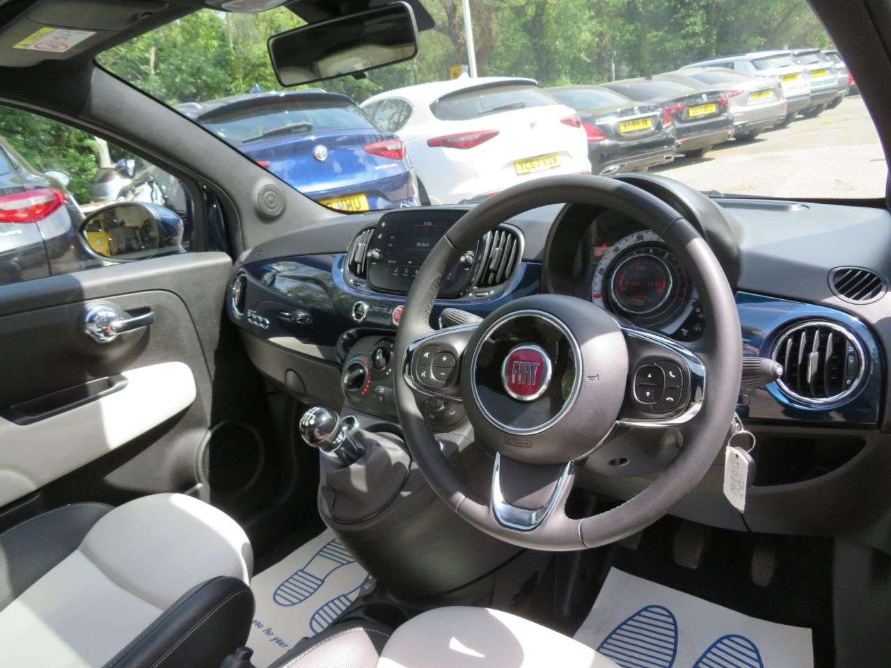 2023 FIAT 500 2023 FIAT 500