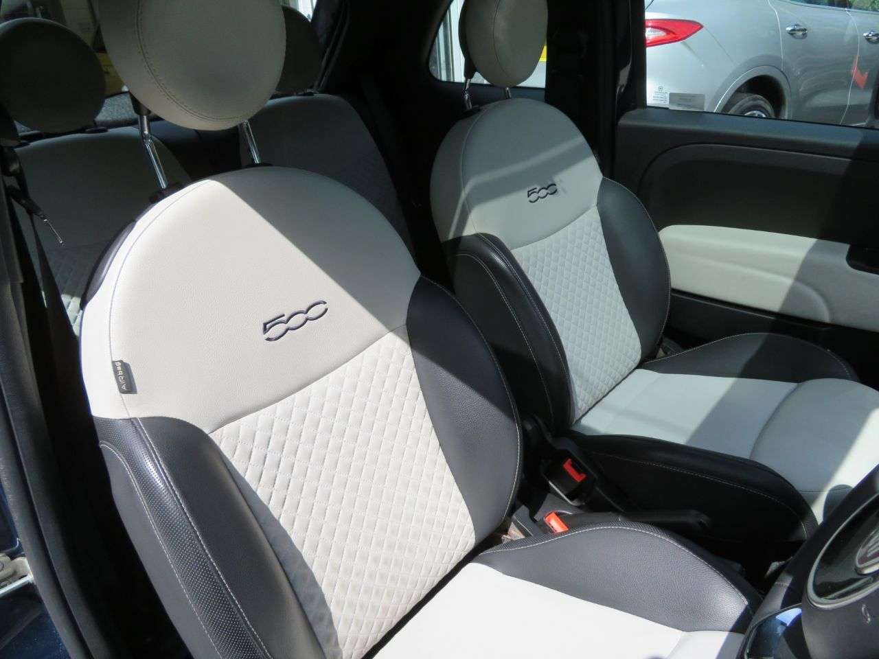 A 2023 FIAT 500 1.0 MHEV Dolcevita Hatchback 3dr Petrol Manual Euro 6 (s/s) (70 bhp) AUTO L A 2023 FIAT 500 1.0 MHEV Dolcevita Hatchback 3dr Petrol Manual Euro 6 (s/s) (70 bhp) AUTO L