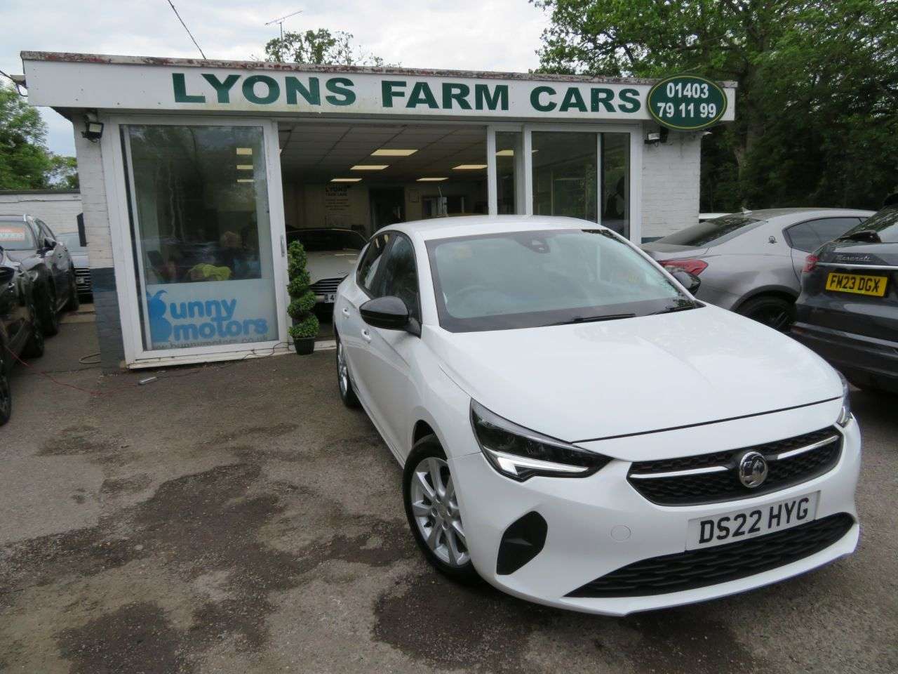 A 2022 VAUXHALL CORSA 1.2 SE Edition Hatchback 5dr Petrol Manual Euro 6 (75 ps) APPLE CARPLAY / A A 2022 VAUXHALL CORSA 1.2 SE Edition Hatchback 5dr Petrol Manual Euro 6 (75 ps) APPLE CARPLAY / A