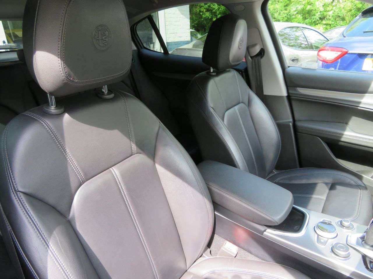 2021 ALFA ROMEO STELVIO 2021 ALFA ROMEO STELVIO