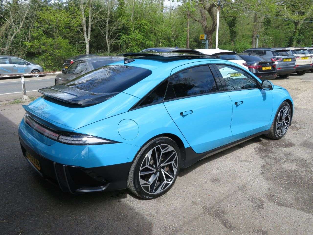 A 2023 HYUNDAI IONIQ 6 77.4kWh Ultimate Saloon 4dr Electric Automatic (228 ps) PANORAMIC ELECTRIC A 2023 HYUNDAI IONIQ 6 77.4kWh Ultimate Saloon 4dr Electric Automatic (228 ps) PANORAMIC ELECTRIC