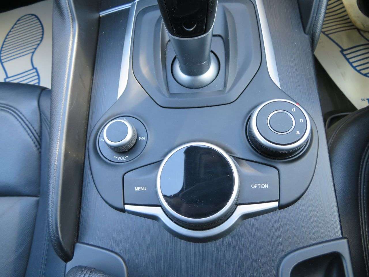 2017 ALFA ROMEO GIULIA 2017 ALFA ROMEO GIULIA