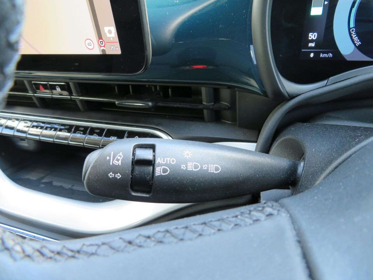 2023 FIAT 500E C 2023 FIAT 500E C