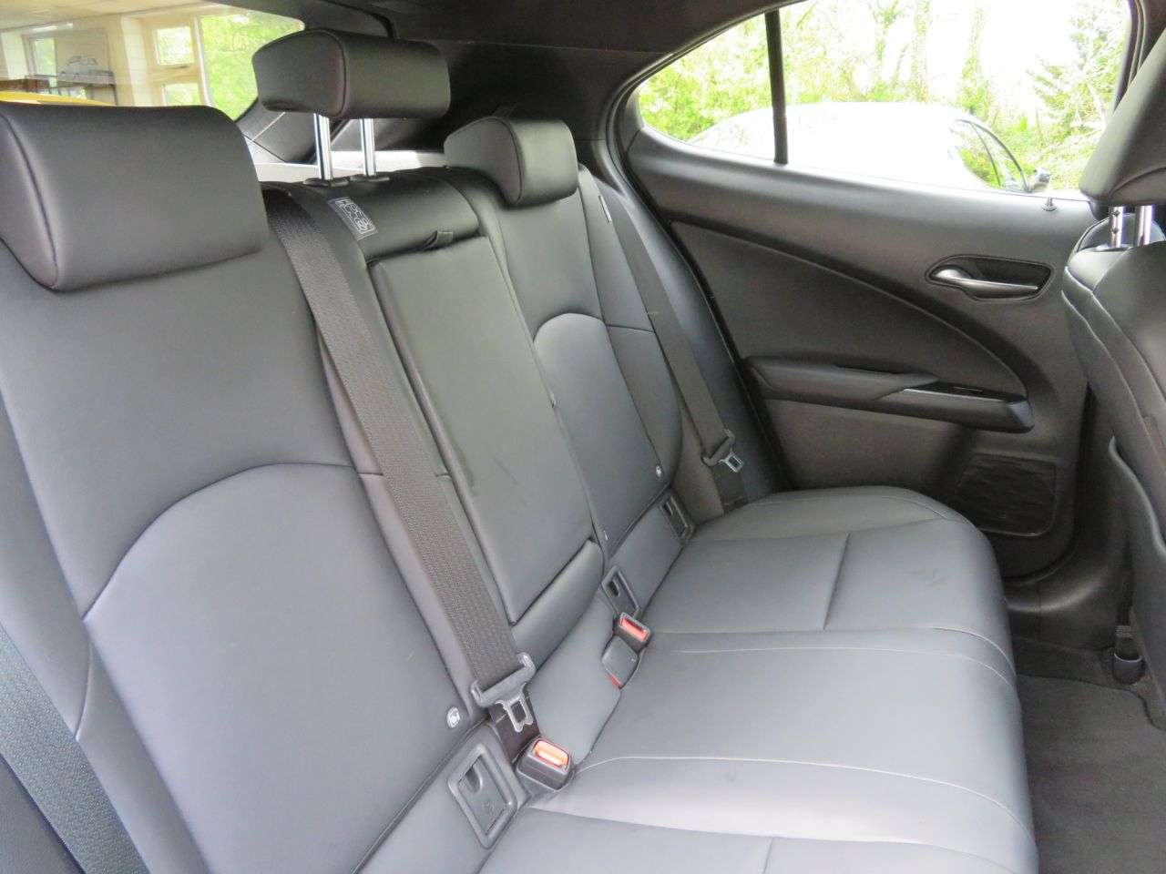 2022 LEXUS UX 2022 LEXUS UX