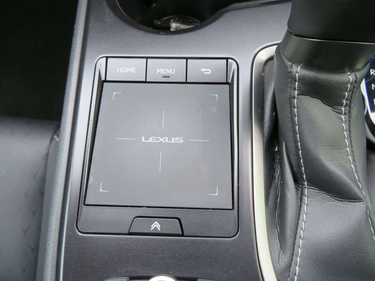 2022 LEXUS UX 2022 LEXUS UX