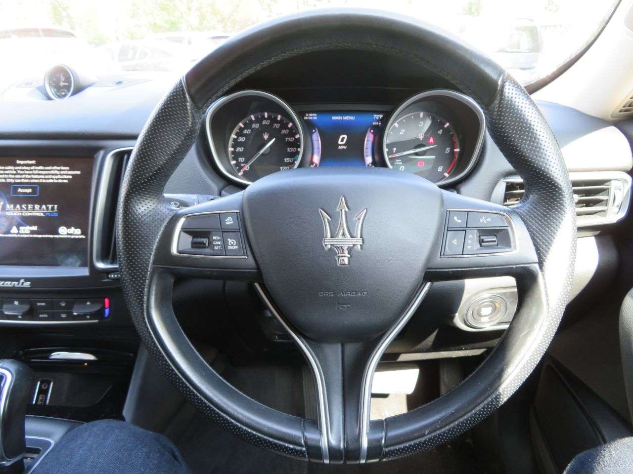 2018 MASERATI LEVANTE 2018 MASERATI LEVANTE