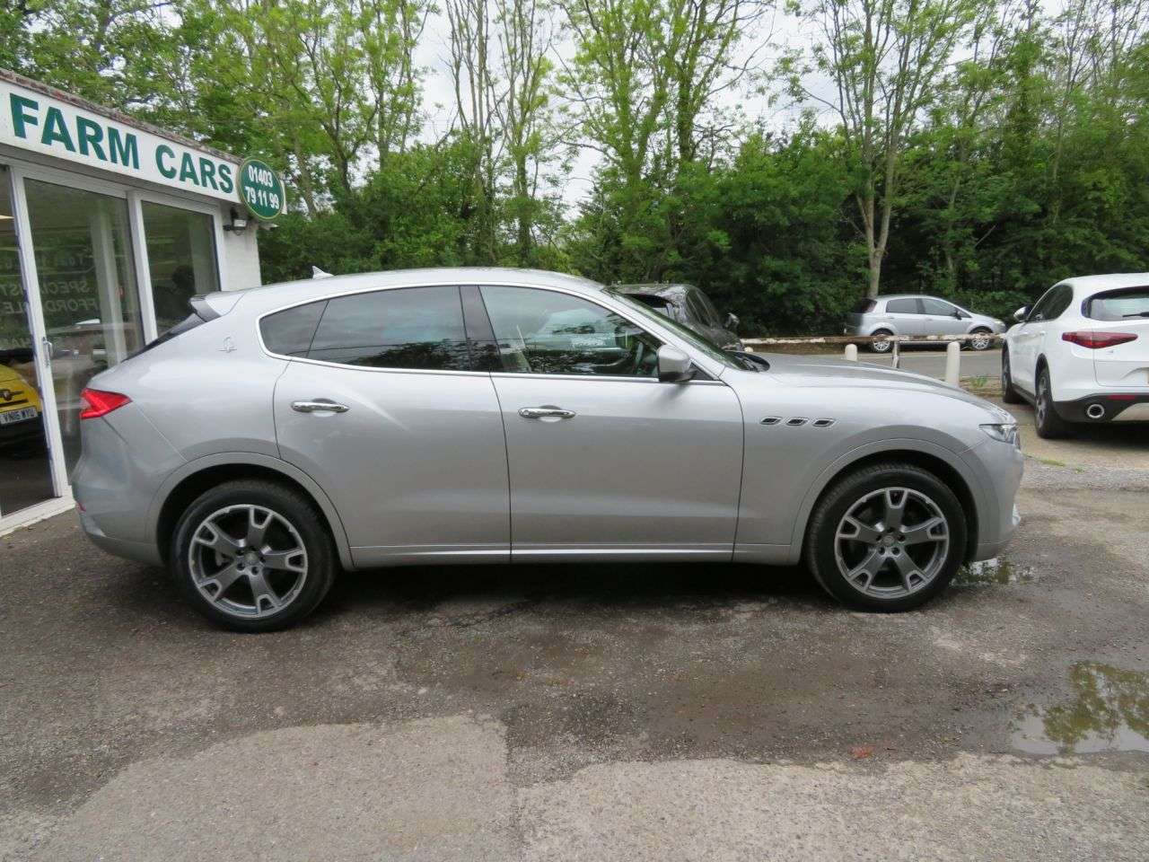 2018 MASERATI LEVANTE 2018 MASERATI LEVANTE