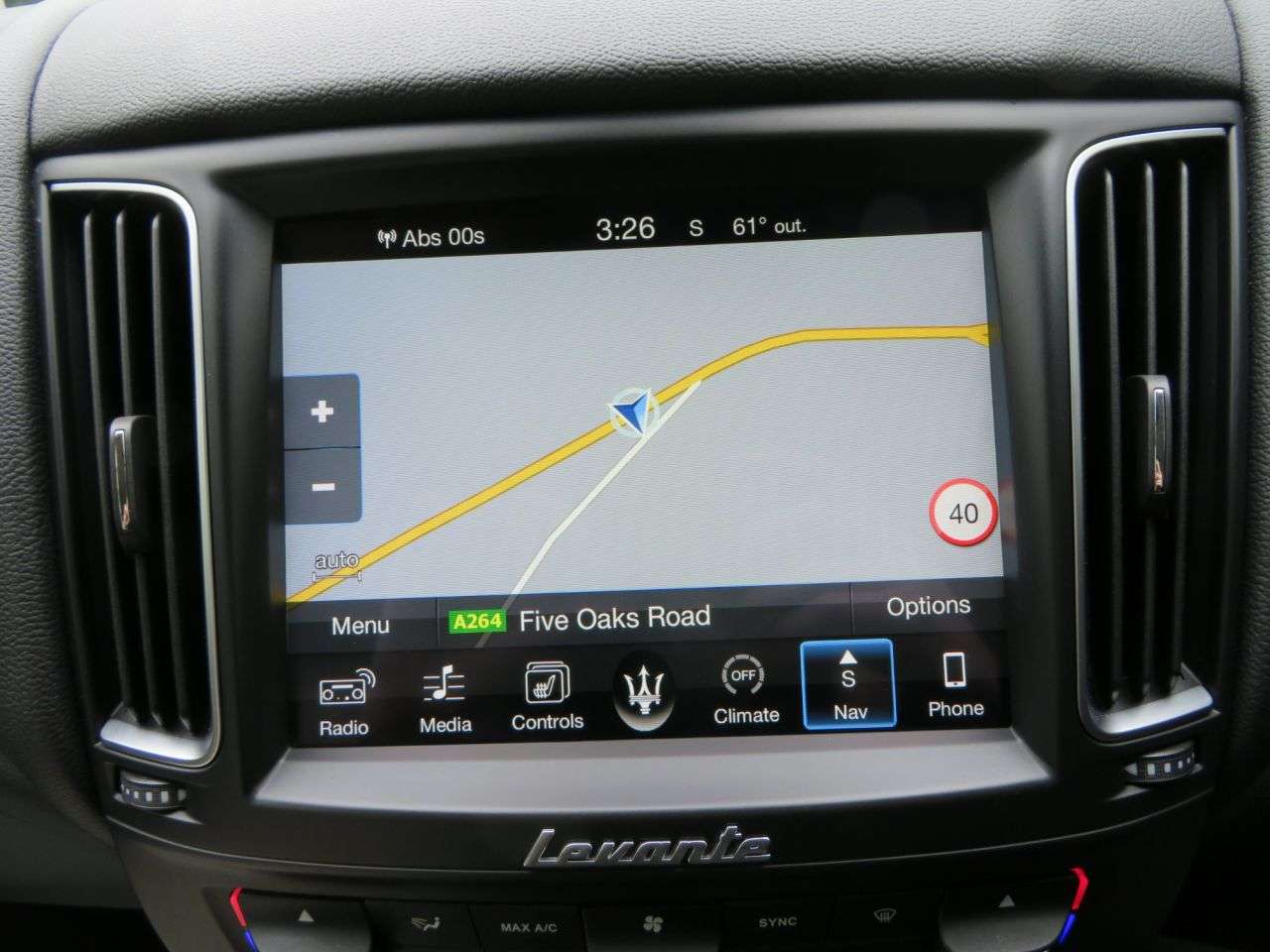 2018 MASERATI LEVANTE 2018 MASERATI LEVANTE