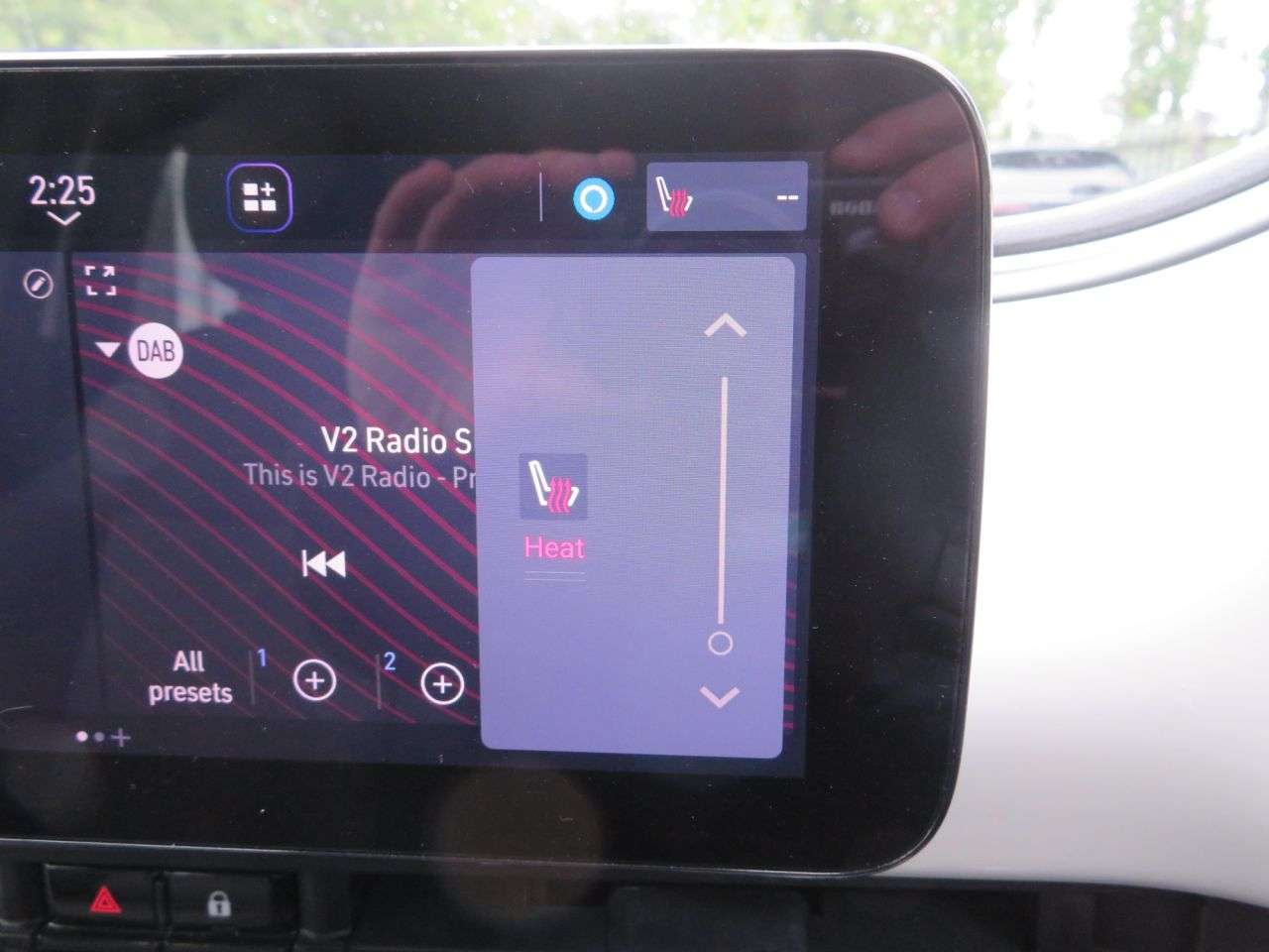 A 2021 FIAT 500E 42kWh Icon Hatchback 3dr Electric Automatic (118 ps) A 2021 FIAT 500E 42kWh Icon Hatchback 3dr Electric Automatic (118 ps)
