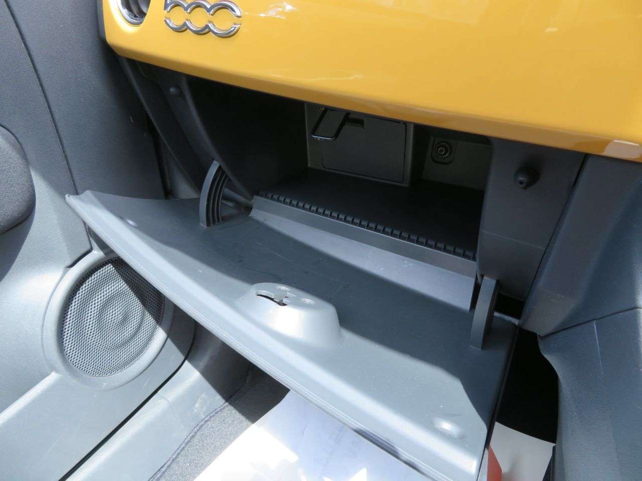 2016 FIAT 500 2016 FIAT 500