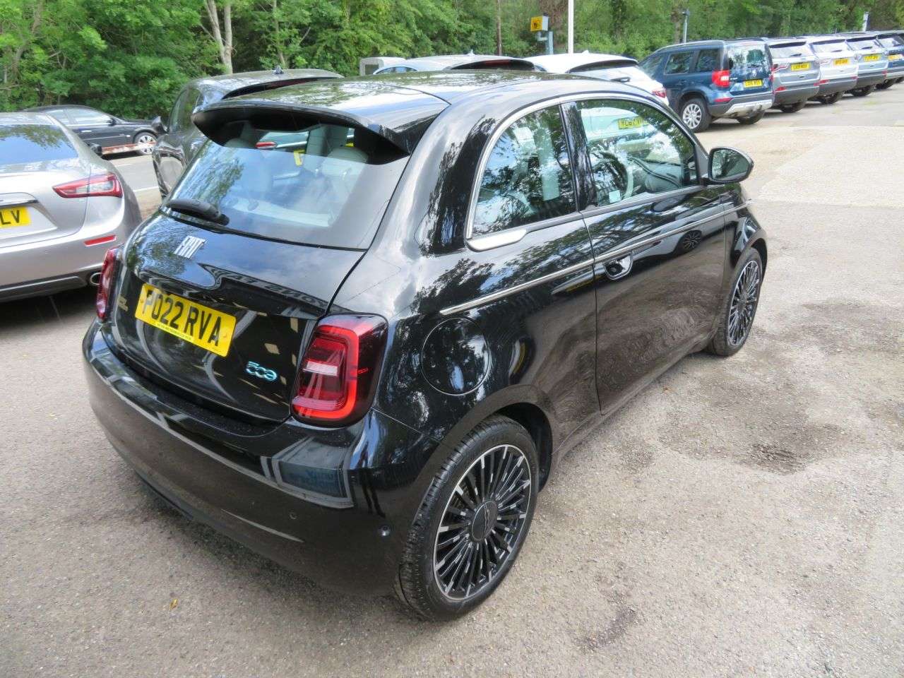 2022 FIAT 500E 2022 FIAT 500E