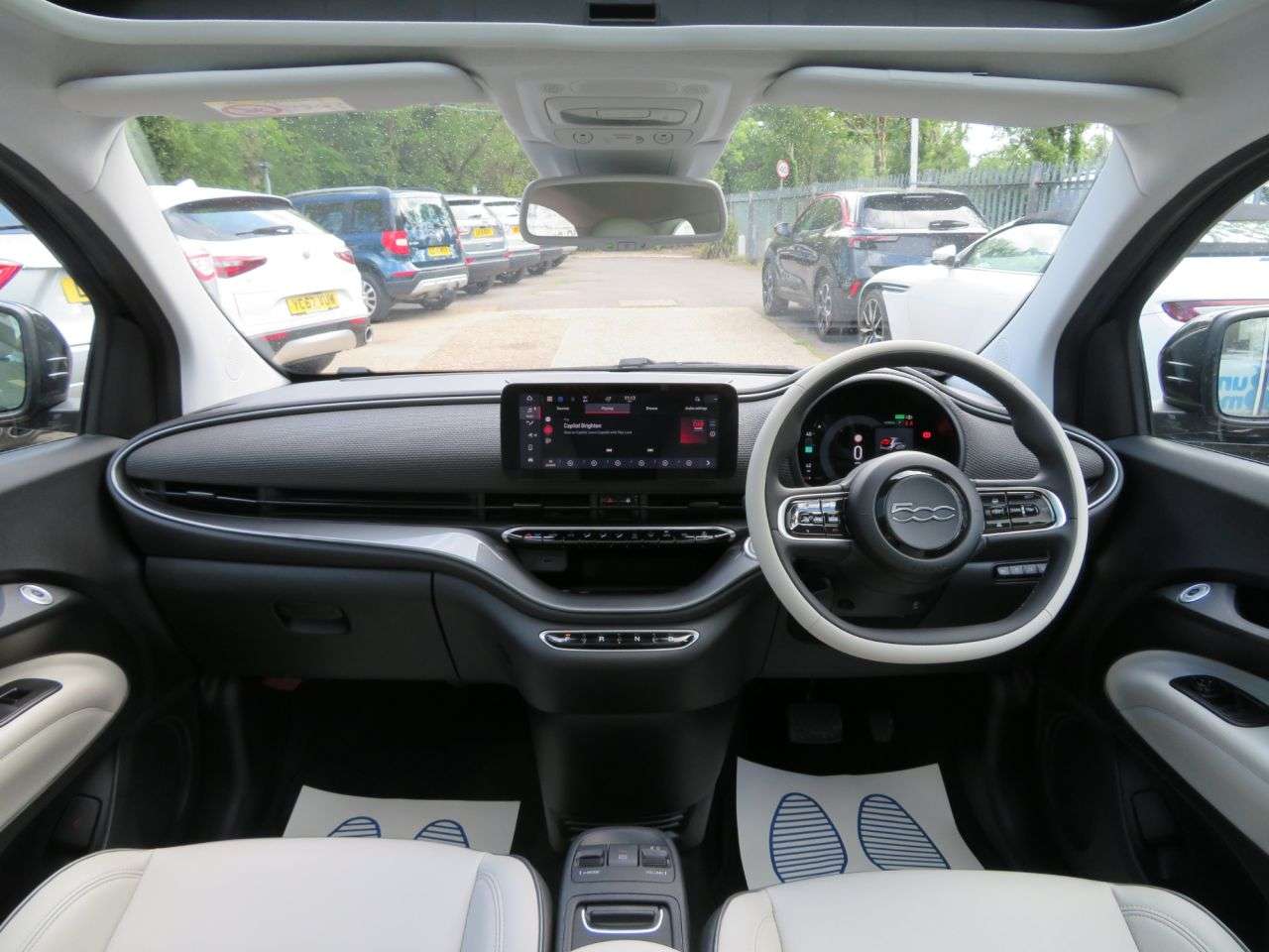 2022 FIAT 500E 2022 FIAT 500E