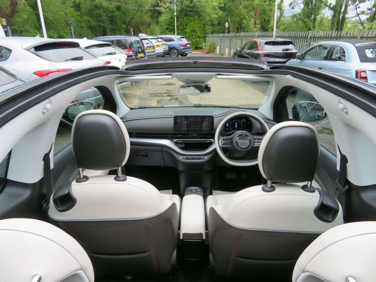 2021 FIAT 500E C 2021 FIAT 500E C