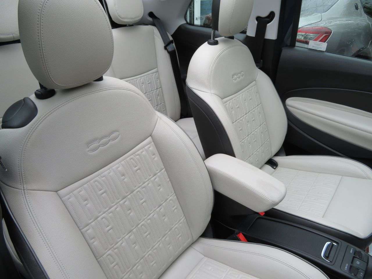 2021 FIAT 500E C 2021 FIAT 500E C