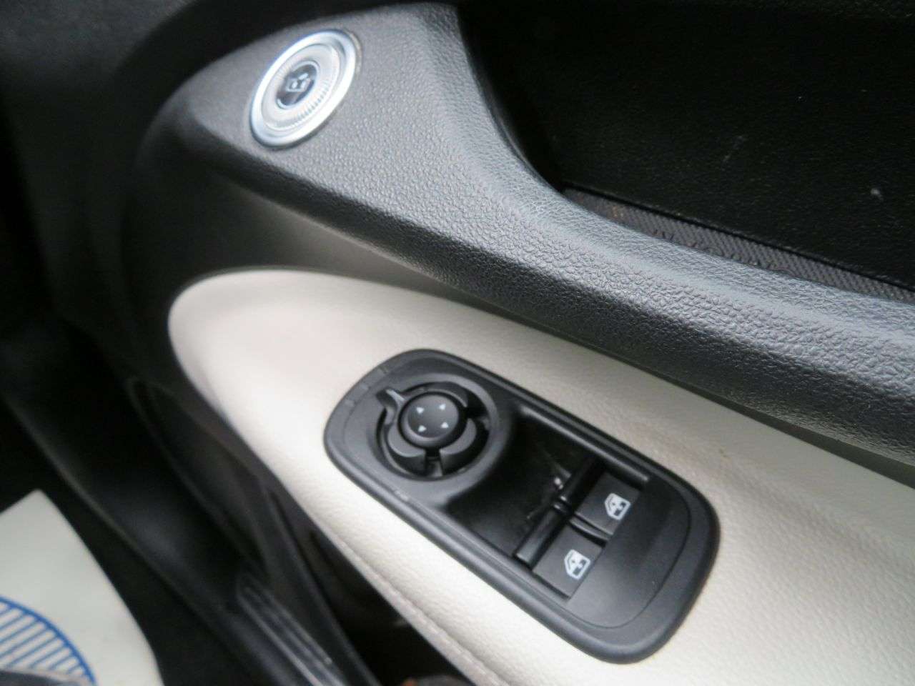 2021 FIAT 500E C 2021 FIAT 500E C