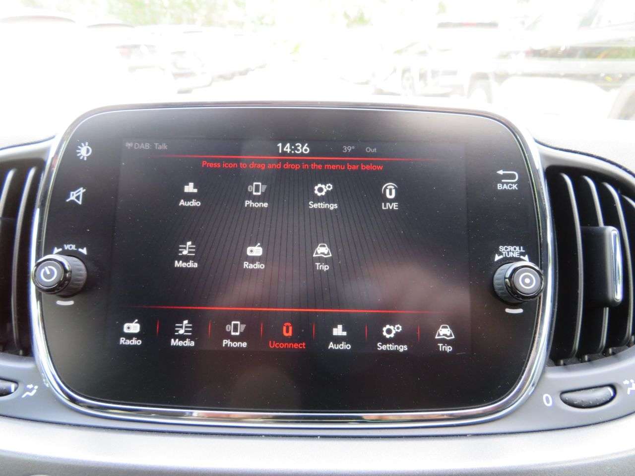 2017 FIAT 500 2017 FIAT 500