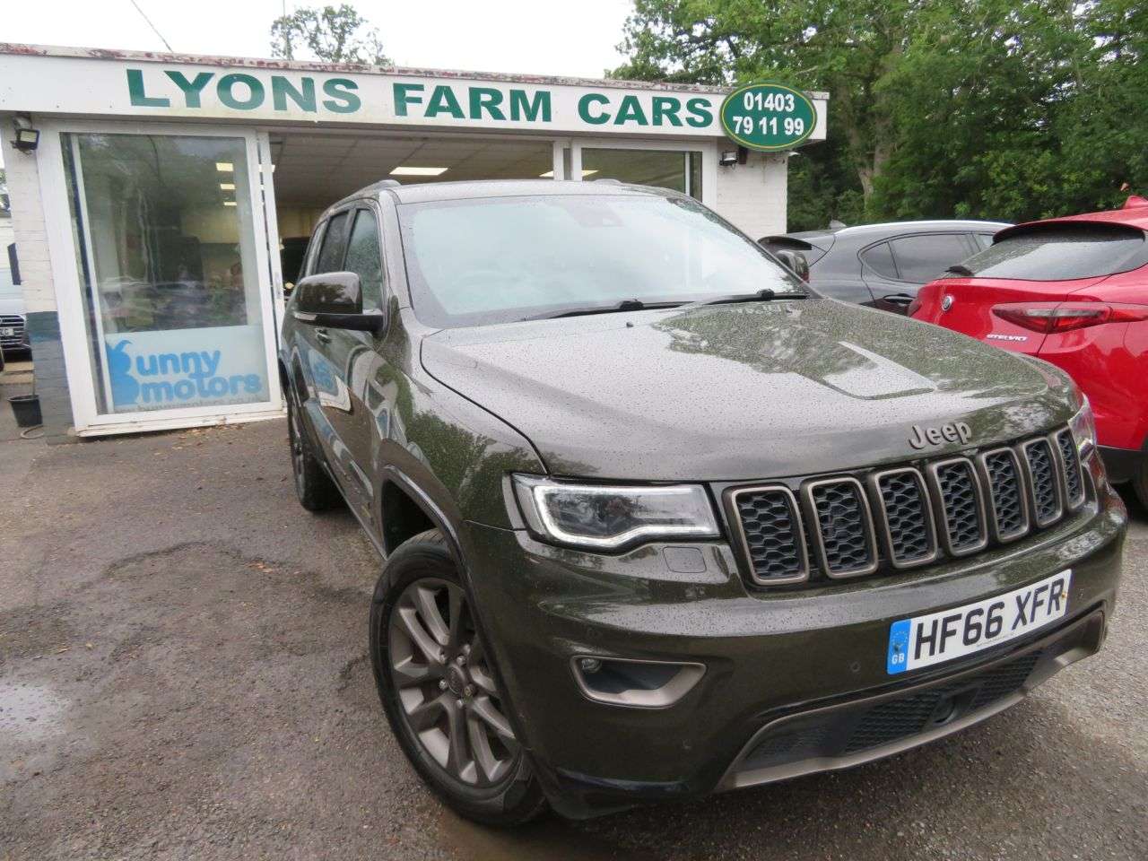 A 2016 JEEP GRAND CHEROKEE 3.0L CRD 75TH ANNIVERSARY 5d AUTOMATIC 247 BHP FOUR WHEEL DRIVE A 2016 JEEP GRAND CHEROKEE 3.0L CRD 75TH ANNIVERSARY 5d AUTOMATIC 247 BHP FOUR WHEEL DRIVE