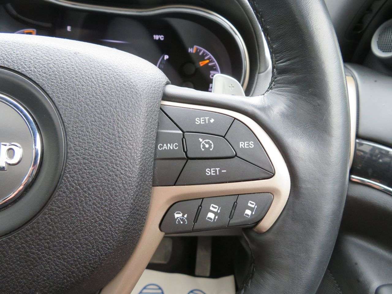2016 JEEP GRAND CHEROKEE 2016 JEEP GRAND CHEROKEE