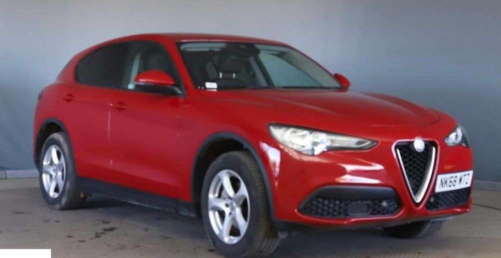 A 2018 ALFA ROMEO STELVIO 2.0T Super SUV 5dr Petrol Automatic Q4 All Wheel Drive Euro 6 (s/s) (200 ps A 2018 ALFA ROMEO STELVIO 2.0T Super SUV 5dr Petrol Automatic Q4 All Wheel Drive Euro 6 (s/s) (200 ps