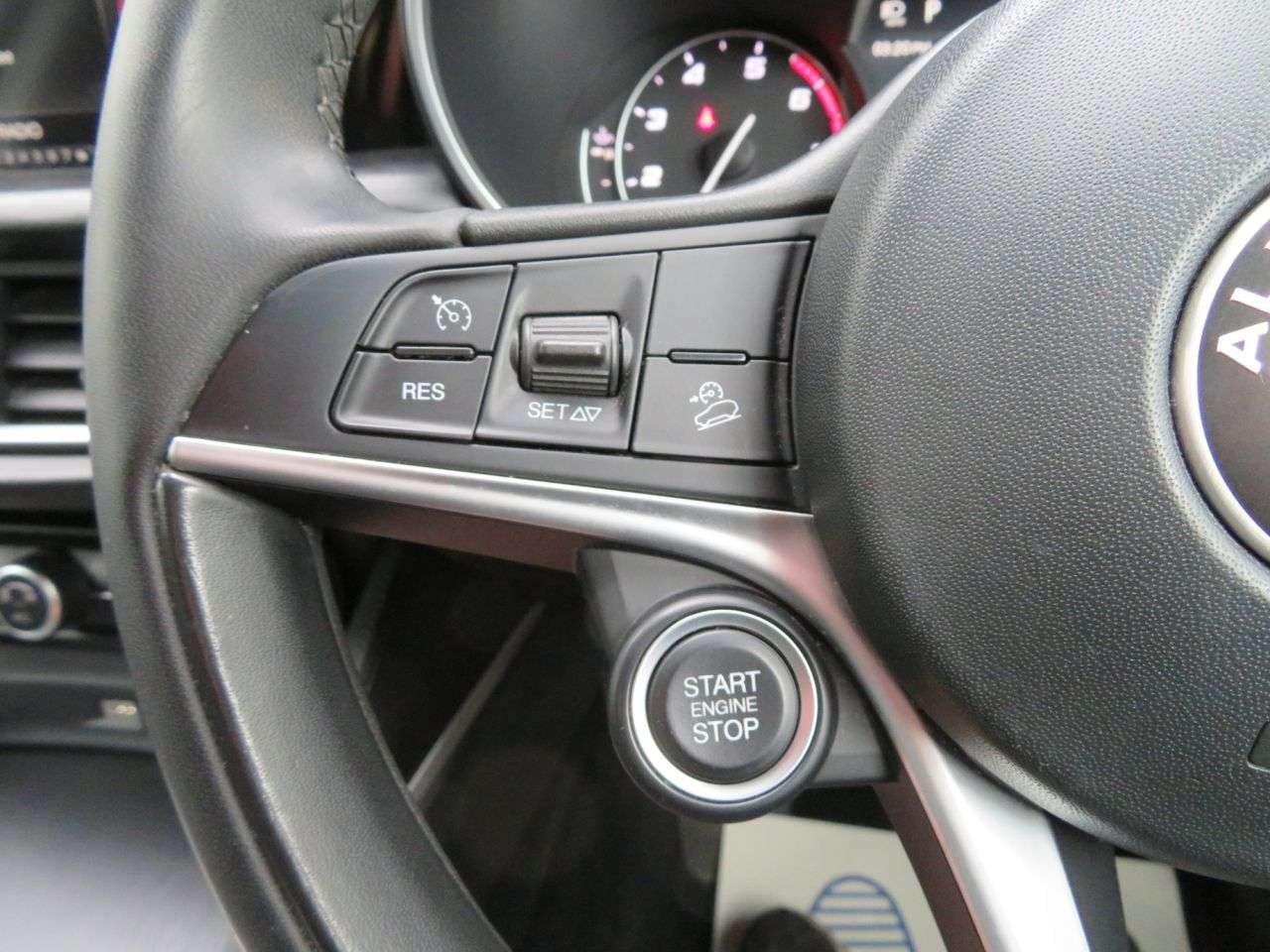 2018 ALFA ROMEO STELVIO 2018 ALFA ROMEO STELVIO