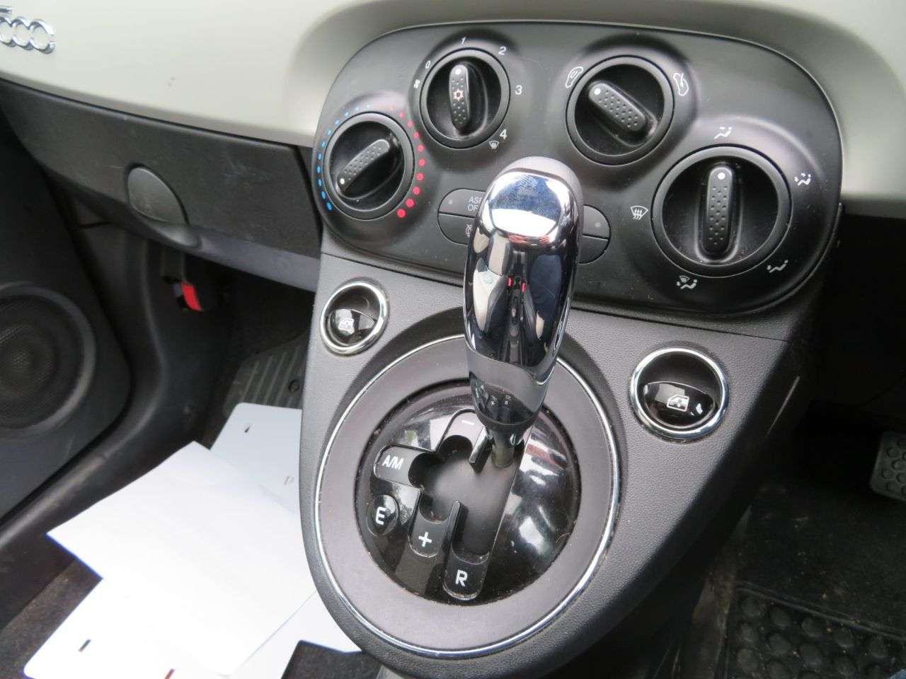 A 2019 FIAT 500 1.2 Star Hatchback 3dr Petrol Dualogic Euro 6 (s/s) (69 bhp) Automatic MATE A 2019 FIAT 500 1.2 Star Hatchback 3dr Petrol Dualogic Euro 6 (s/s) (69 bhp) Automatic MATE