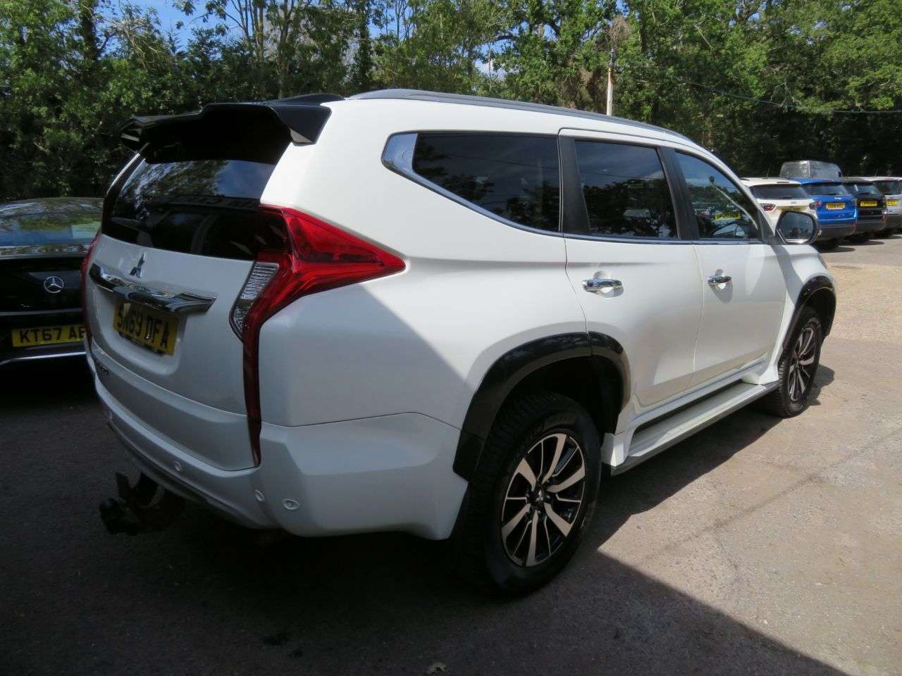 A 2019 MITSUBISHI SHOGUN SPORT 2.4D 4 SUV 5dr Diesel Automatic 4 Wheel Drive Euro 6 (181 ps) 7 Seater PRIV A 2019 MITSUBISHI SHOGUN SPORT 2.4D 4 SUV 5dr Diesel Automatic 4 Wheel Drive Euro 6 (181 ps) 7 Seater PRIV